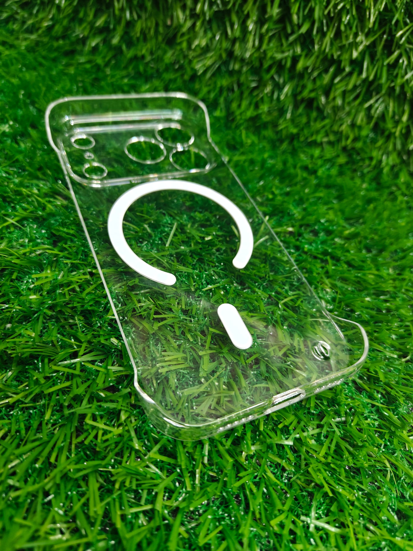 Apple iPhone 17 Pro Side Frameless Anti Yellow Premium Magsafe Crystal Clear Hard Plastic Back Cover Case