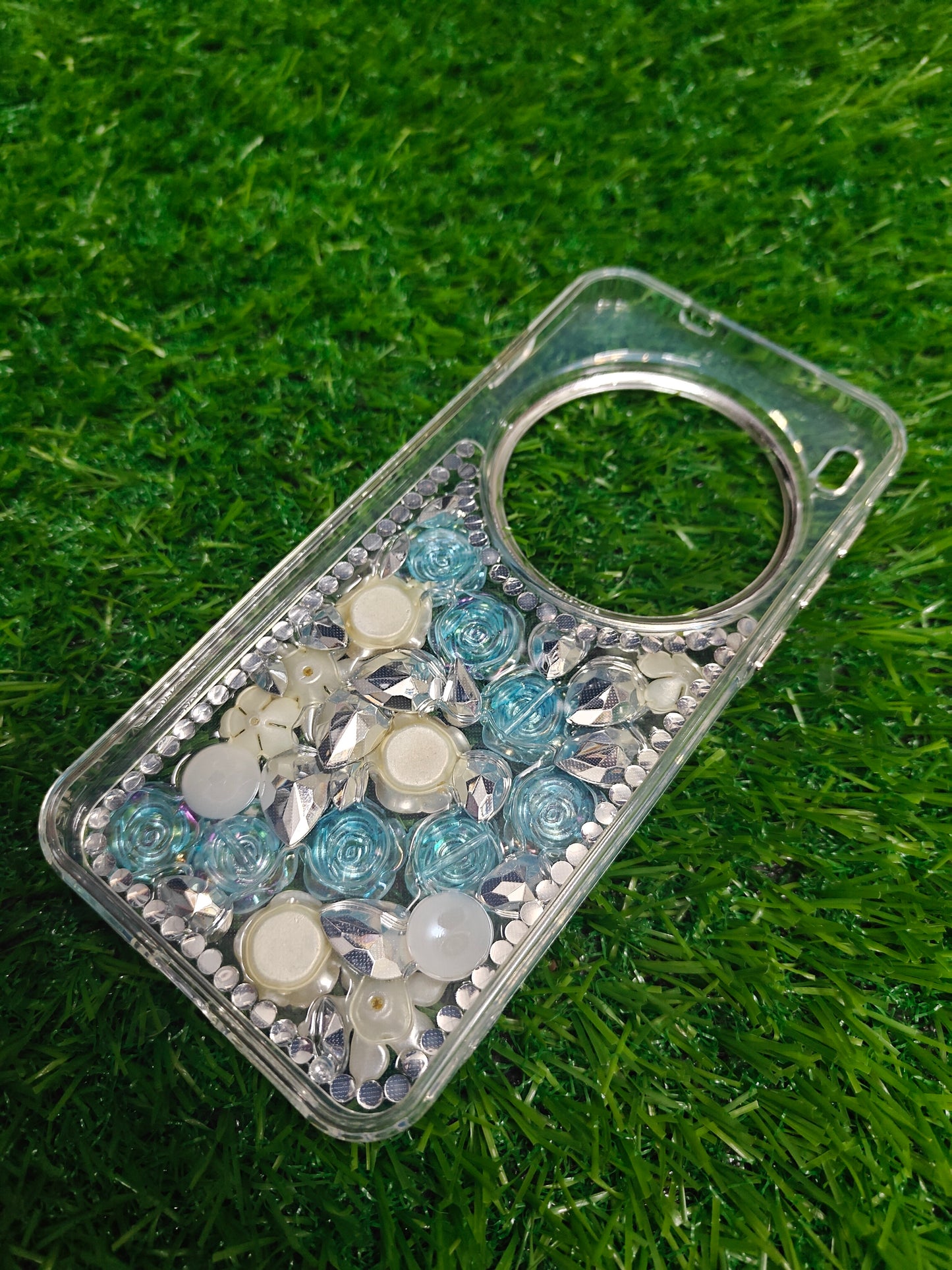 Vivo X300 Pro 5G Girlish 3D Stone & Flower Back Cover Case