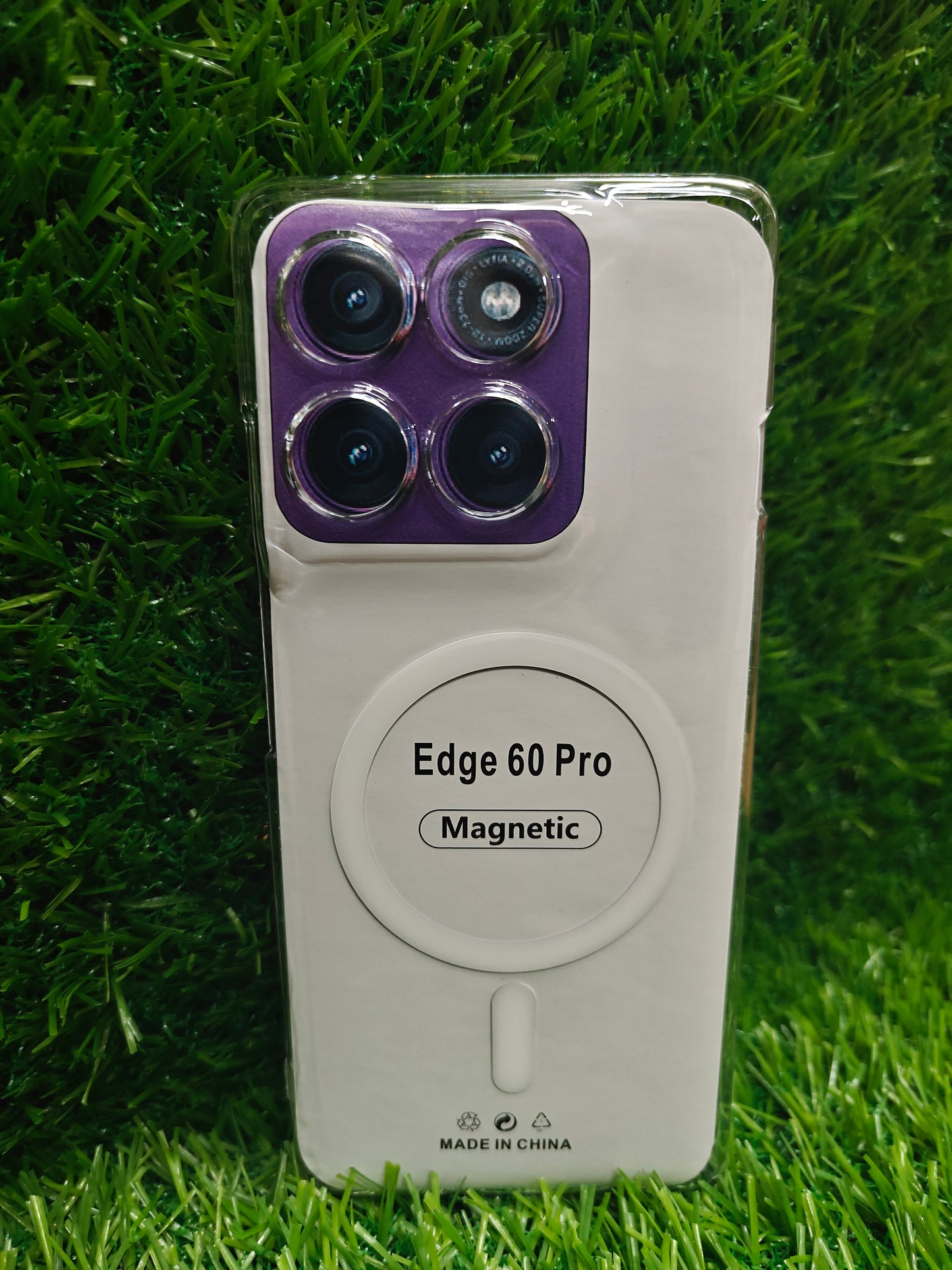 Motorola moto Edge 60 Pro 5G Anti Yellow Premium Quality Magsafe Crystal Clear Hard Plastic Back Cover Case