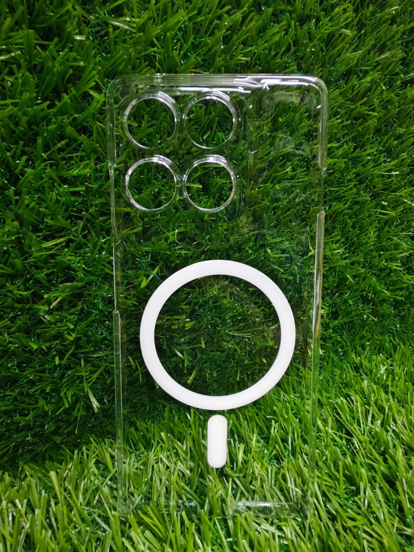 Motorola moto Edge 60 Pro 5G Anti Yellow Premium Quality Magsafe Crystal Clear Hard Plastic Back Cover Case