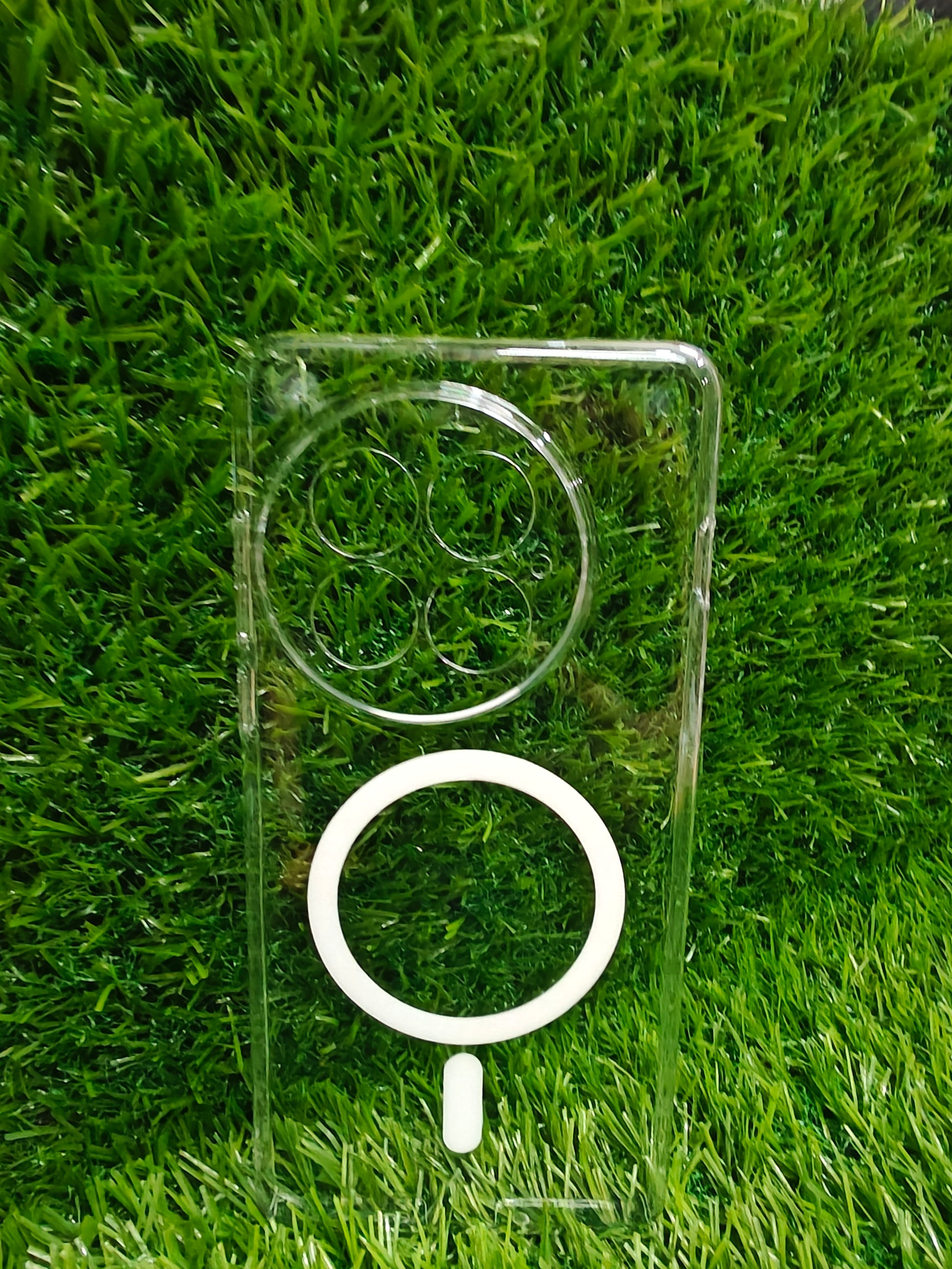OnePlus 13 5G Anti Yellow Premium Quality Magsafe Crystal Clear Hard Plastic Back Cover Case - Royal Star