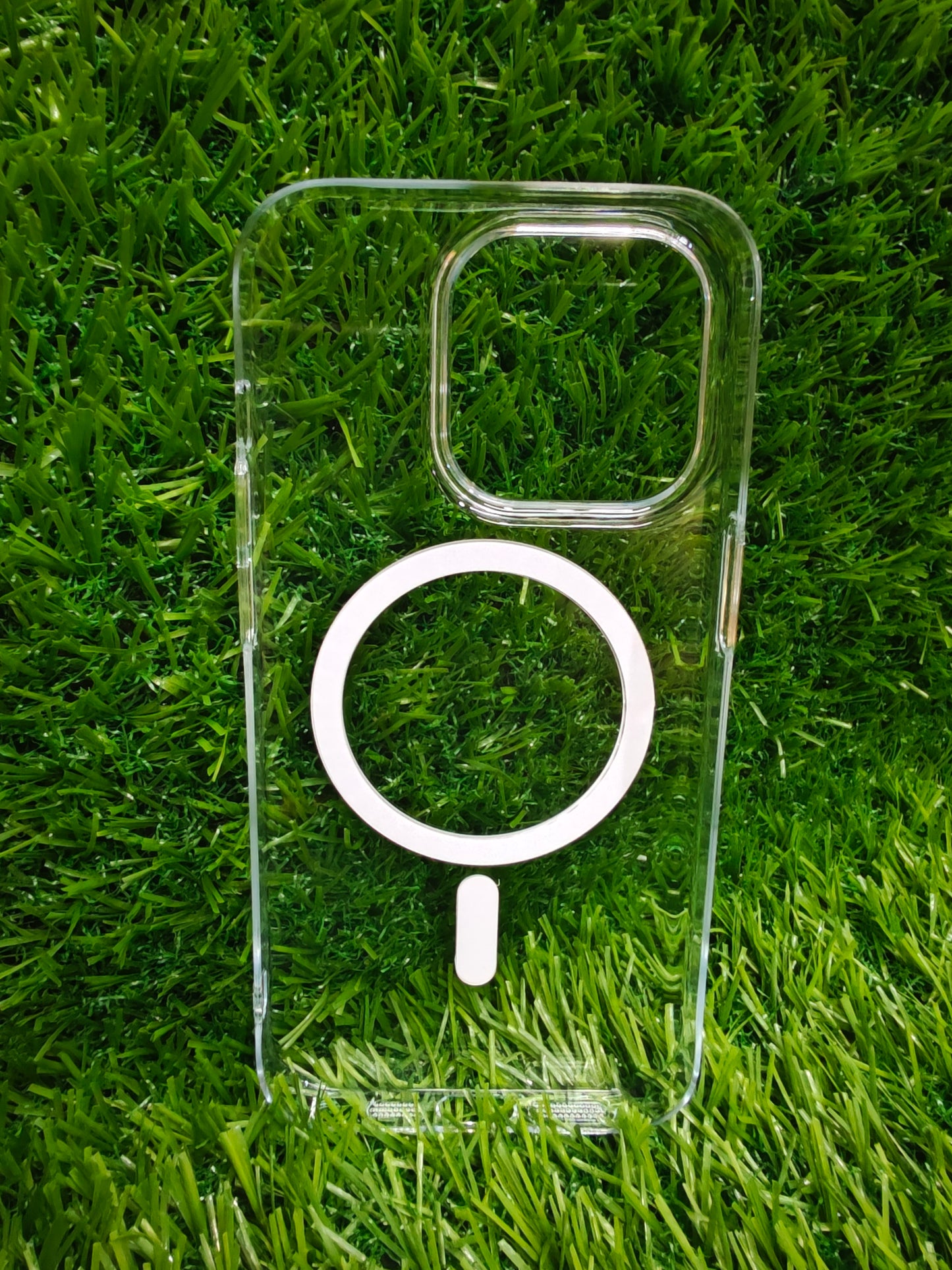 Apple iPhone 14 Pro Anti Yellow Premium Quality Magsafe Crystal Clear Hard Plastic Back Cover Case