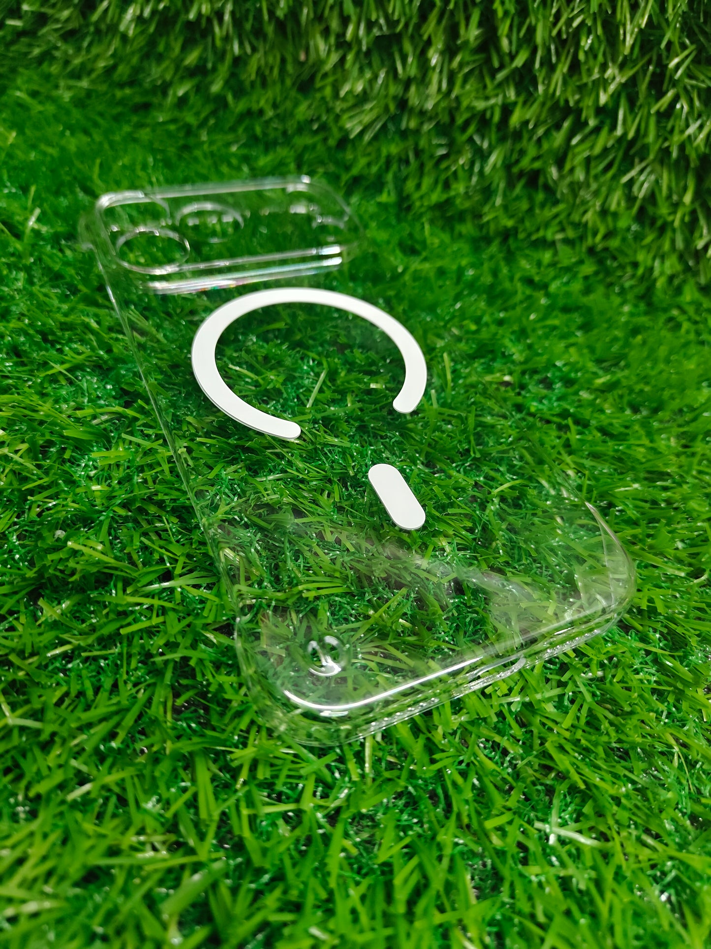 Apple iPhone 17 Pro Max Side Frameless Anti Yellow Premium Magsafe Crystal Clear Hard Plastic Back Cover Case