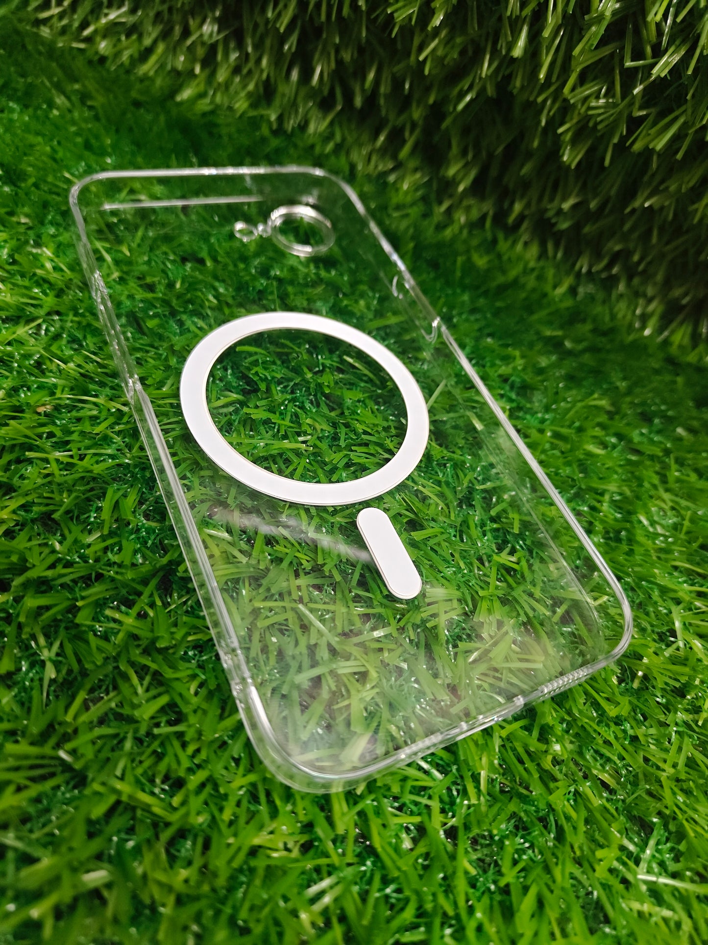 Apple iPhone 16E / iPhone 17E Anti Yellow Premium Quality Magsafe Crystal Clear Hard Plastic Back Cover Case
