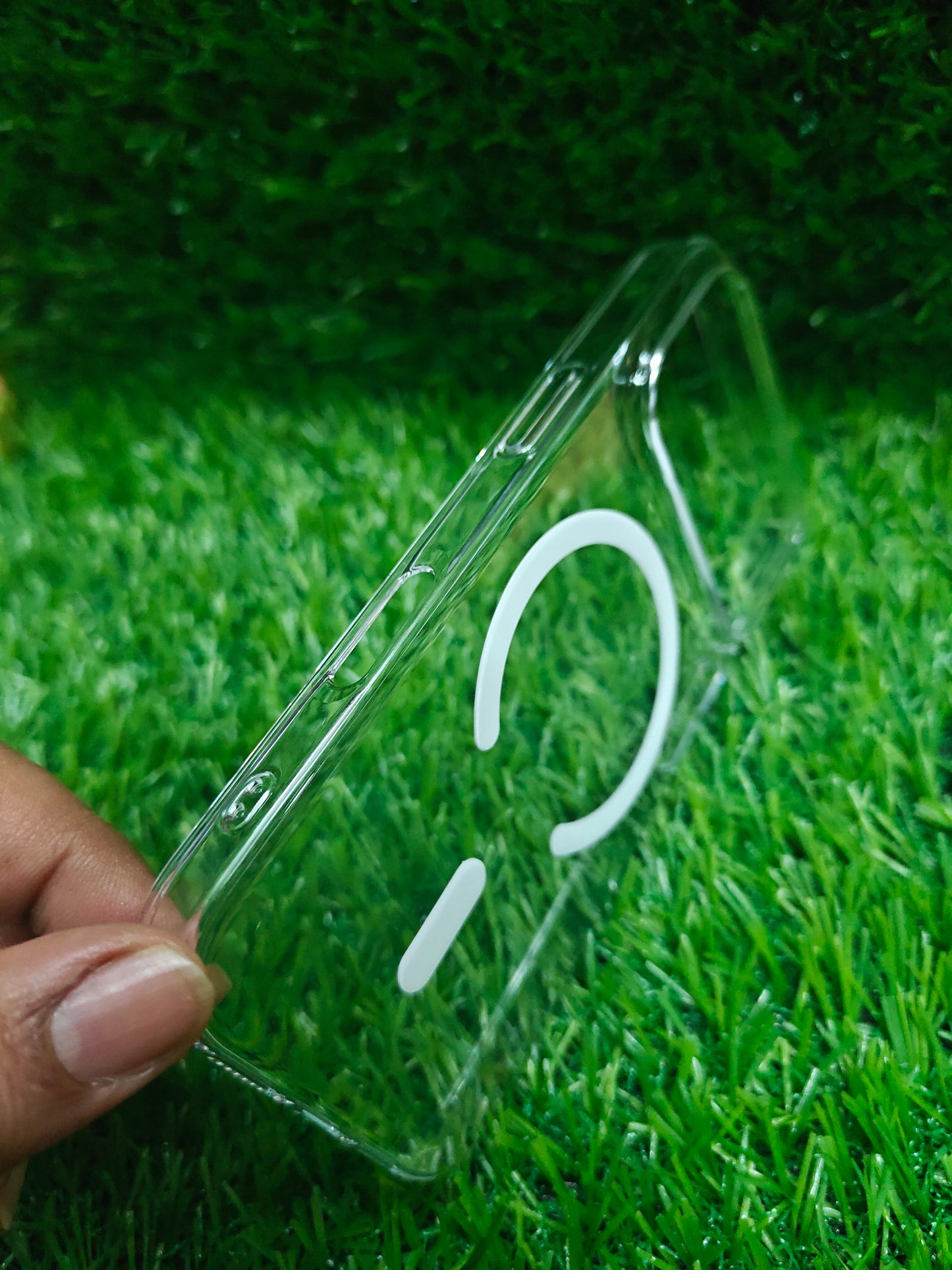 Apple iPhone 17 Pro Anti Yellow Premium Quality Magsafe Crystal Clear Hard Plastic Back Cover Case
