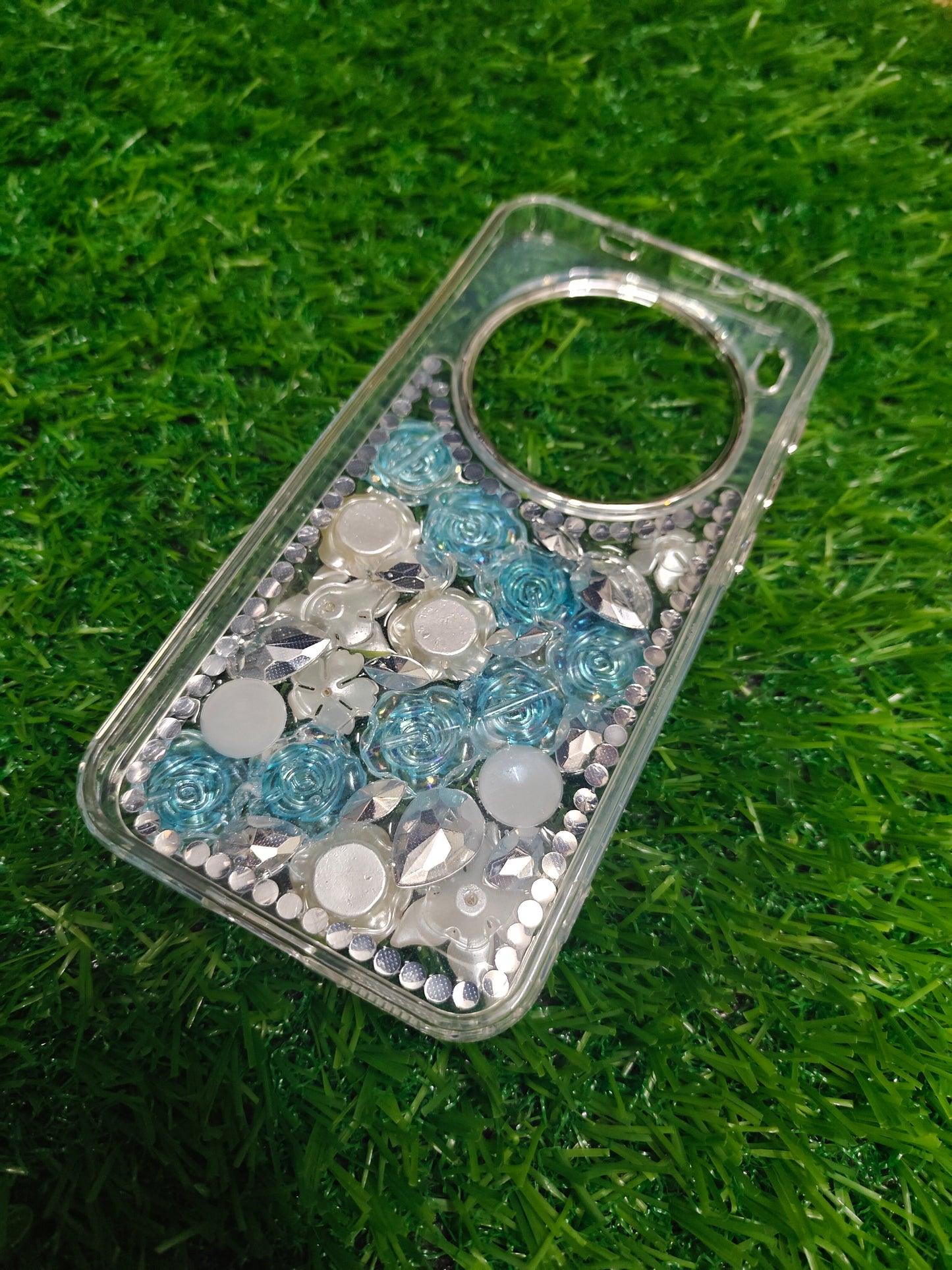 Vivo X300 5G Girlish 3D Stone & Flower Back Cover Case