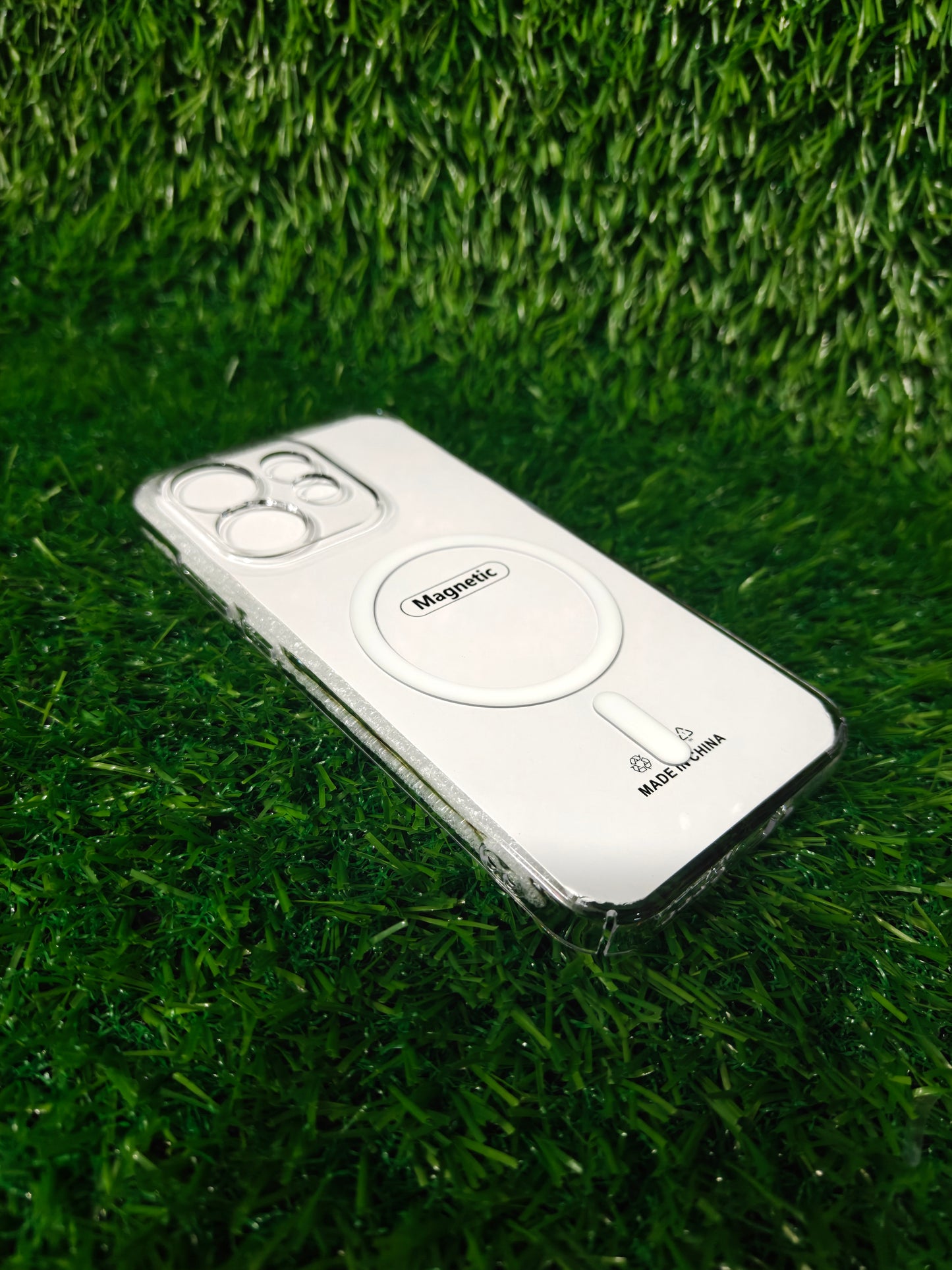 Oppo Reno 16 5G / Oppo Reno16 5G Anti Yellow Premium Quality Magsafe Crystal Clear Hard Plastic Back Cover Case