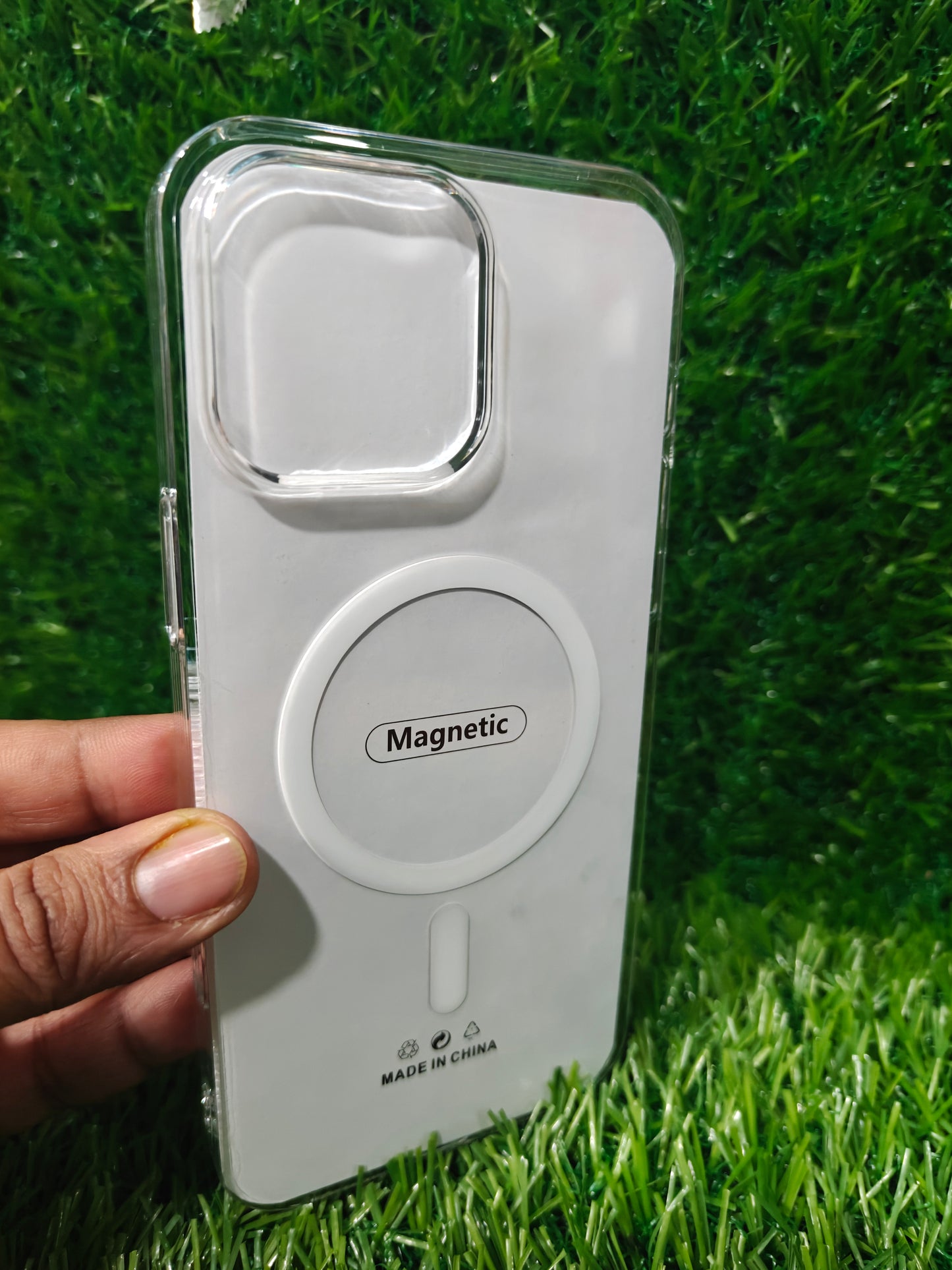 Apple iPhone 16 Pro Max Anti Yellow Premium Quality Magsafe Crystal Clear Hard Plastic Back Cover Case