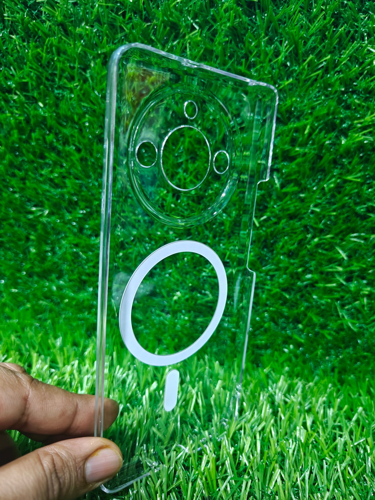 Realme 11 Pro / Realme 11 Pro Plus 5G Anti Yellow Premium Quality Magsafe Crystal Clear Hard Plastic Back Cover Case