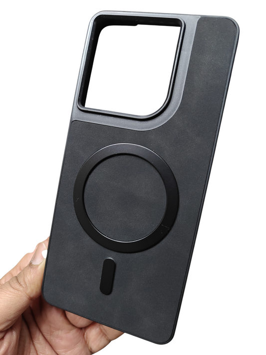 Motorola Moto G86 / Moto G86 Power 5G Magsafe Premium Quality Leather ( Side Soft, Back Hard ) Back Cover Case